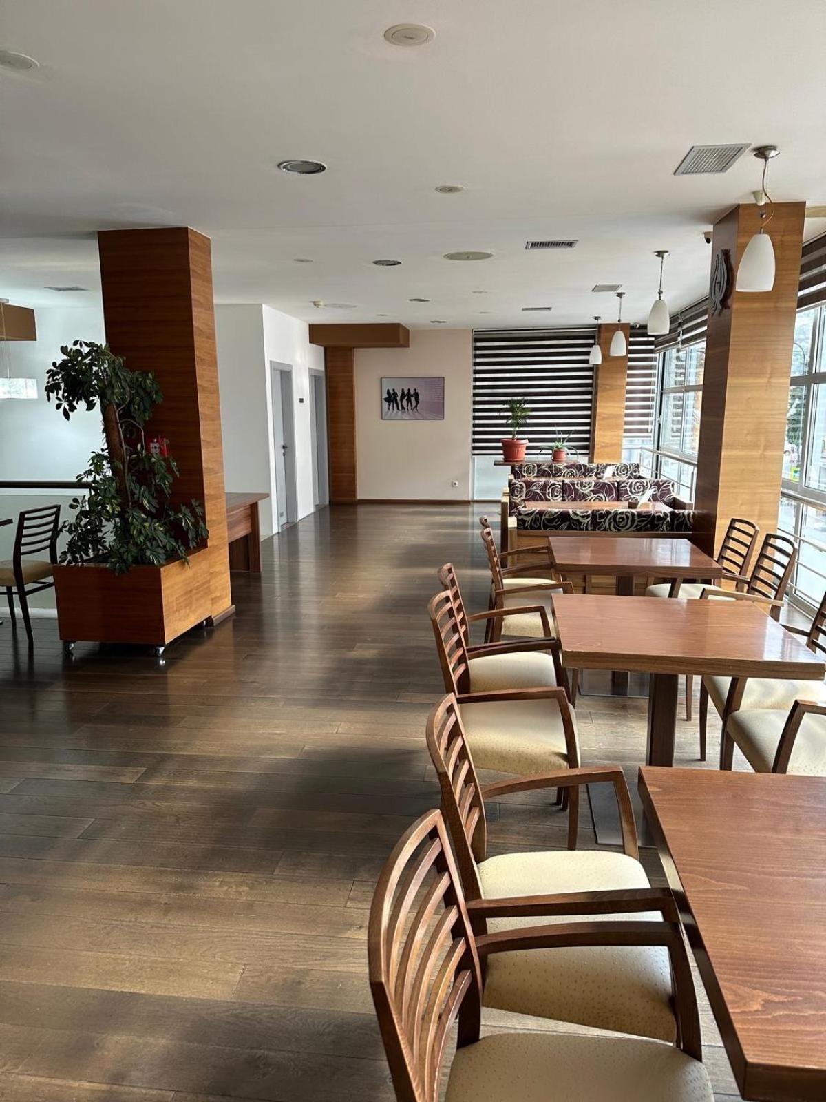 Hotel Oaza Konjic Exterior foto